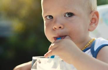 How To Teach Baby To Drink From A Straw​